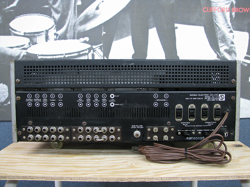 SANSUI AU-111